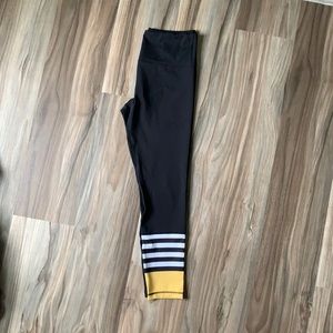ZYIA Athletic Legging Size 6-8